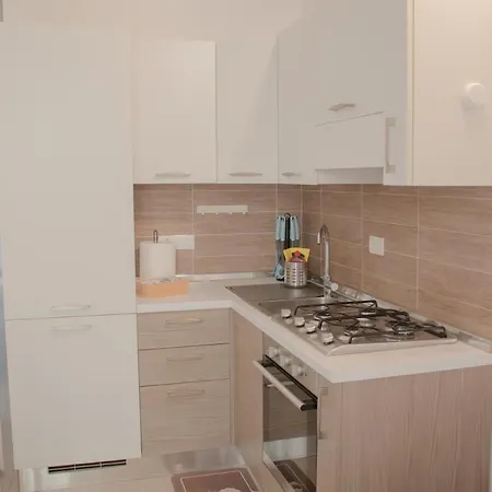 Frankie's Apartament