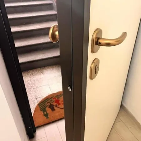 Apartament Frankie's *