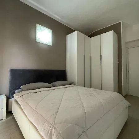 Frankie's Apartament *